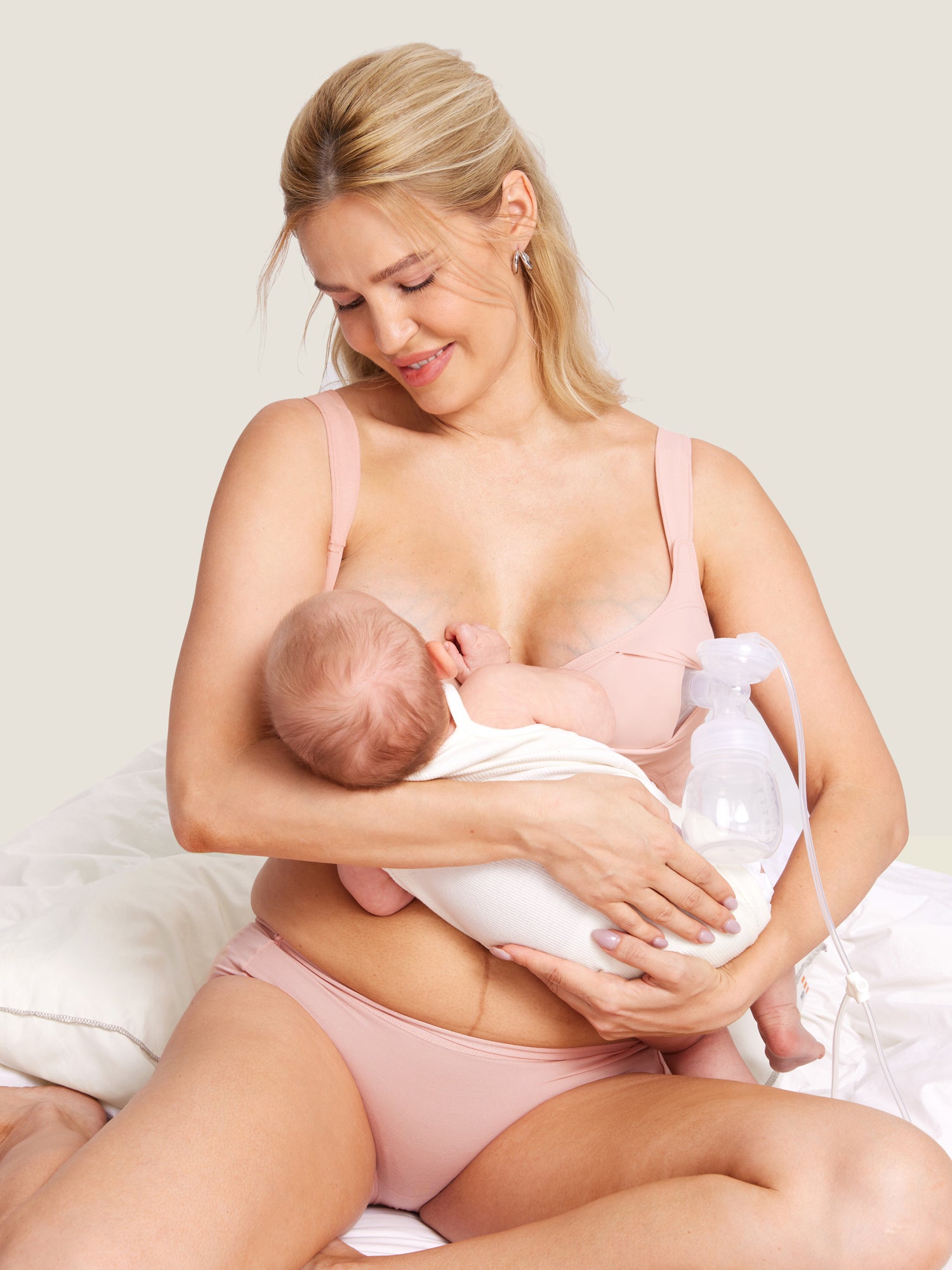 Natrelax® Velcro All-in-One Nursing & Pumping Bra